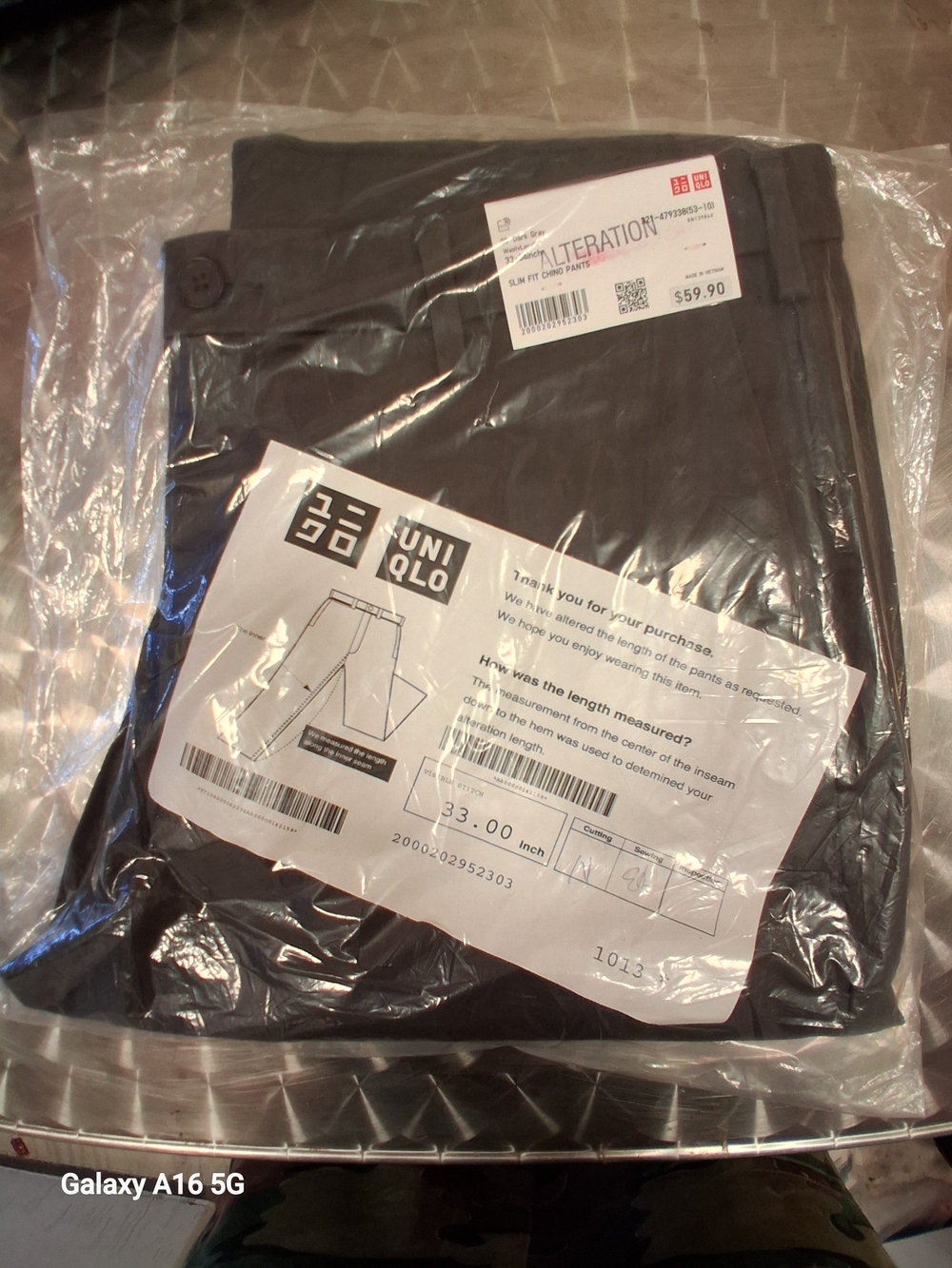 Brand New UNIQLO Men’s Dark Gray Slim Fit Chino Pants Sz 33x33